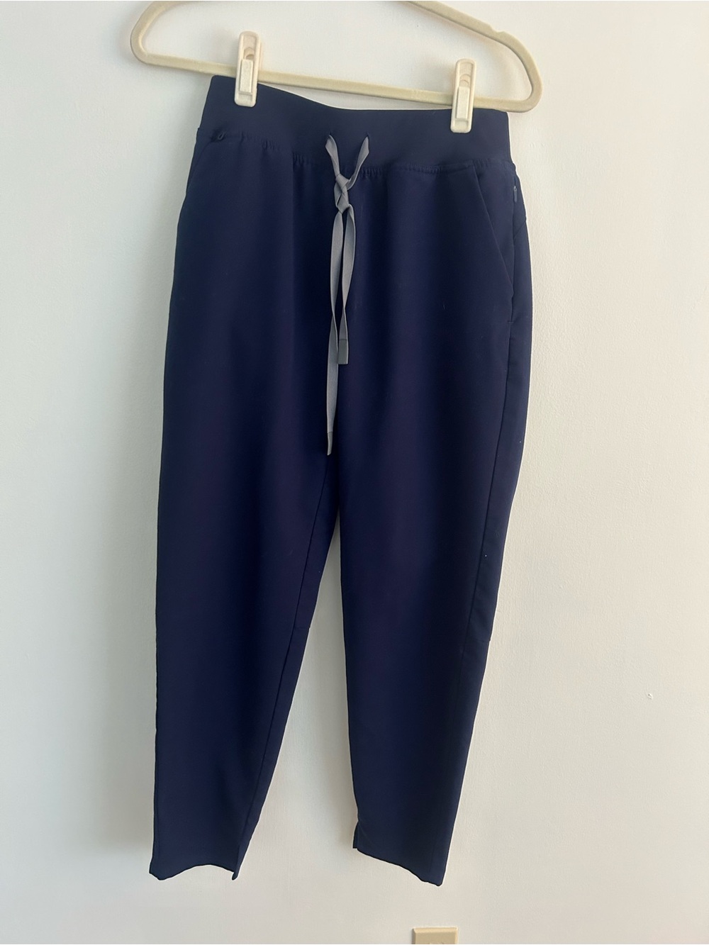 Figs pants